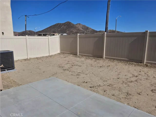 29337 Upper Creek Loop, Winchester, California 92596
