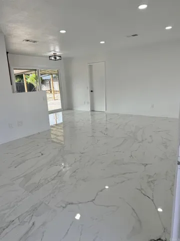 566 566 Mulgrew St Street, El Cajon, California 92019