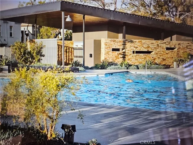 183 Follyhatch, Irvine, California 92618