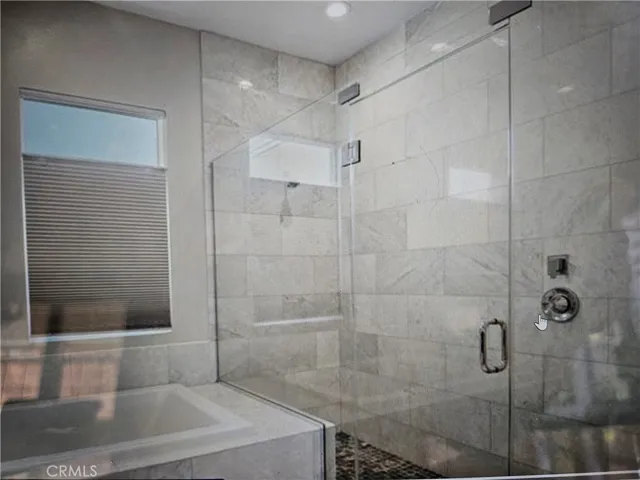 183 Follyhatch, Irvine, California 92618