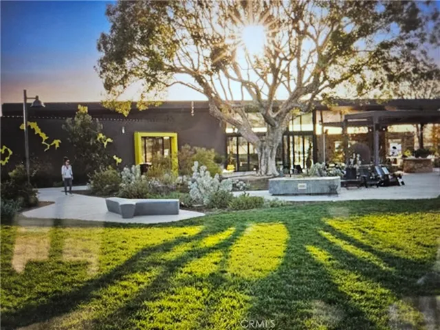 183 Follyhatch, Irvine, California 92618