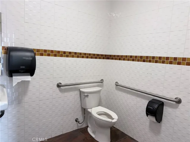 8841 Garvey, Rosemead, California 91770