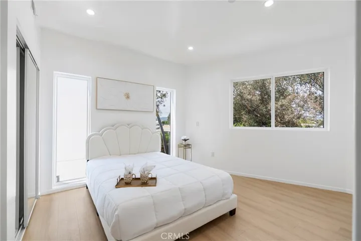 2515 Alsace Avenue, Los Angeles, California 90016