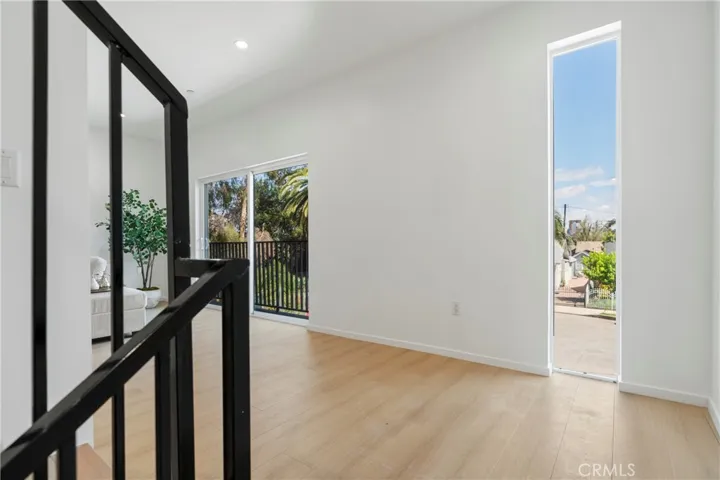 2515 Alsace Avenue, Los Angeles, California 90016