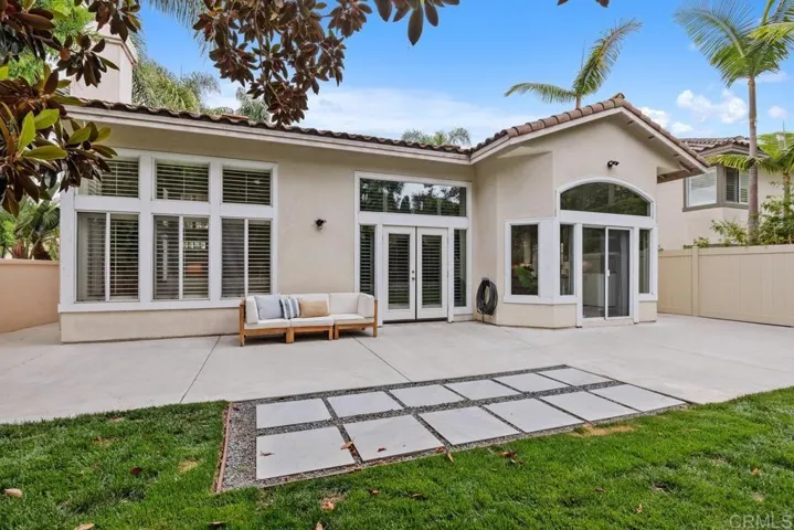 1702 Blackbird Circle, Carlsbad, California 92011