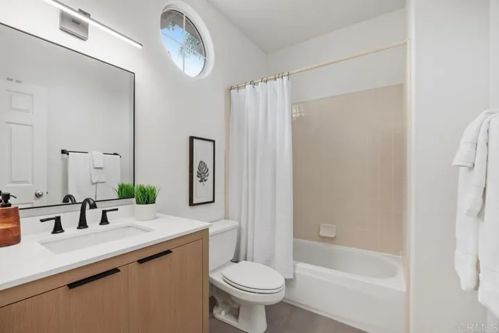 1702 Blackbird Circle, Carlsbad, California 92011