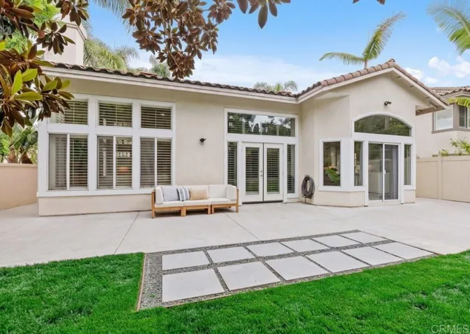 1702 Blackbird Circle, Carlsbad, California 92011
