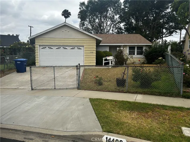 14406 Mercado, La Mirada, California 90638
