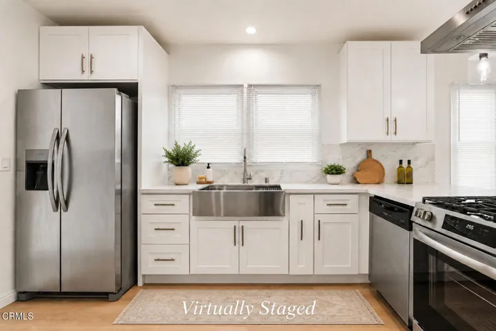 17-Kitchen