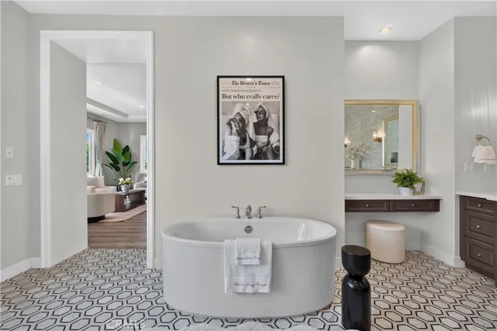 61 Buttonquail, Irvine, California 92618