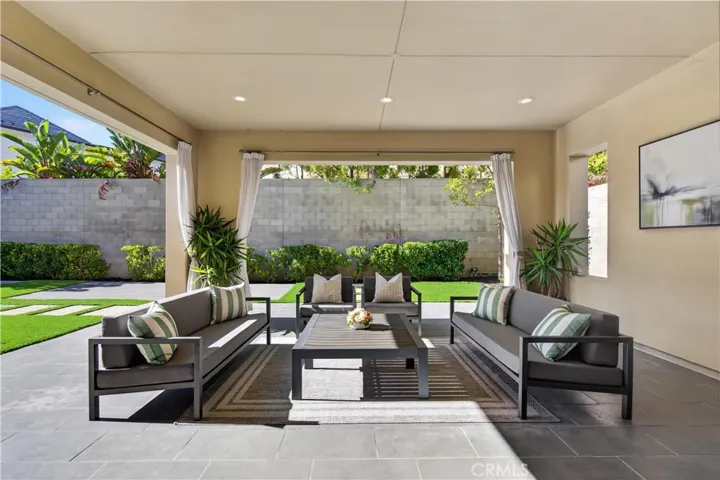 61 Buttonquail, Irvine, California 92618