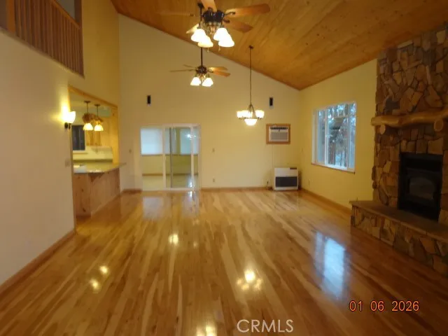 14274 Regina Way, Cobb, California 95426