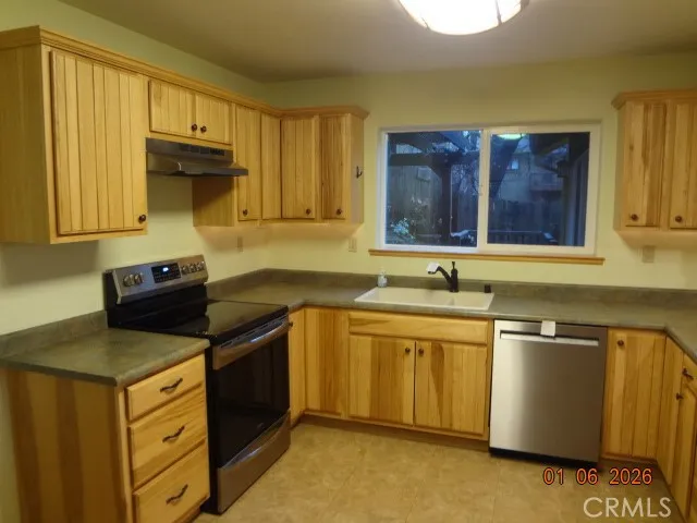 14274 Regina Way, Cobb, California 95426