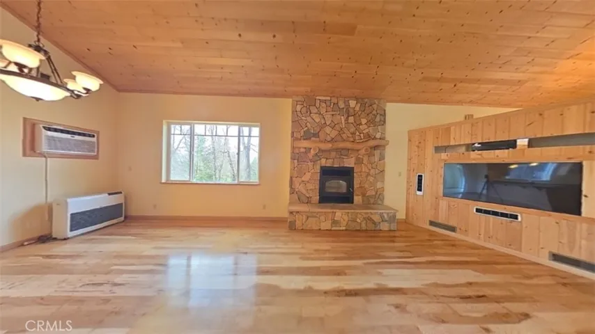 14274 Regina Way, Cobb, California 95426