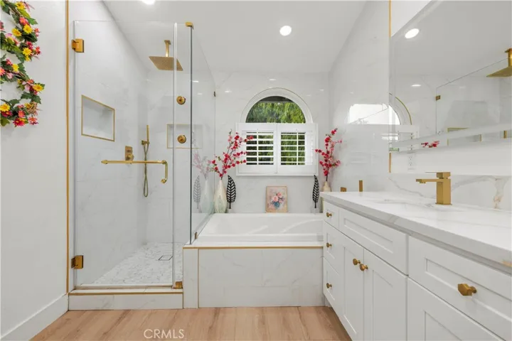 28948 Shadow Valley, Saugus, California 91390