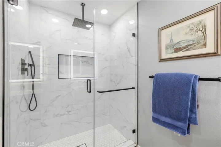 28948 Shadow Valley, Saugus, California 91390