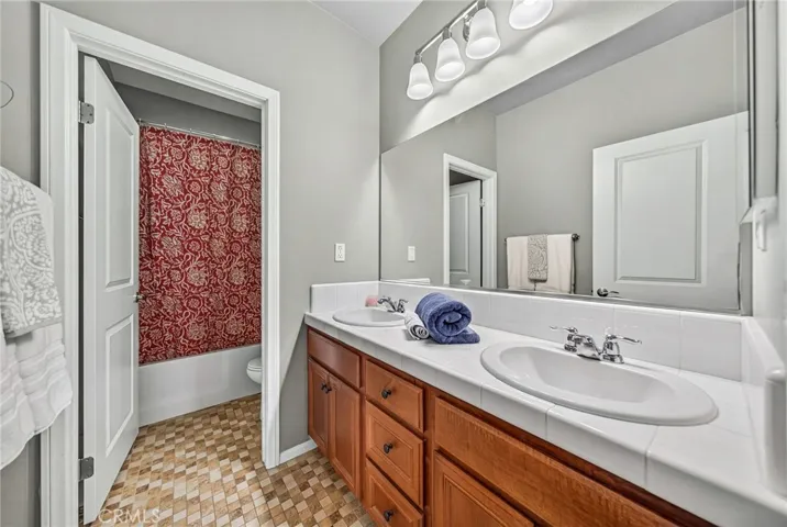 28344 Fox Ridge, Menifee, California 92585