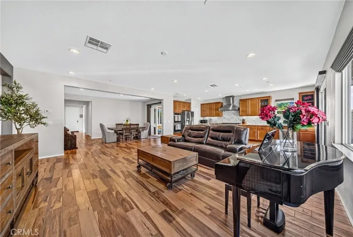 28344 Fox Ridge, Menifee, California 92585