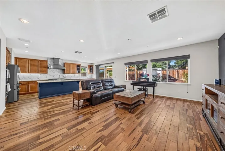 28344 Fox Ridge, Menifee, California 92585