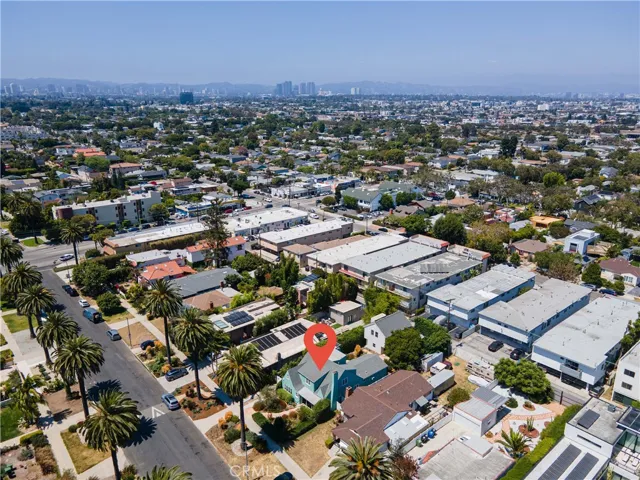 4040 East Boulevard, Mar Vista, California 90066