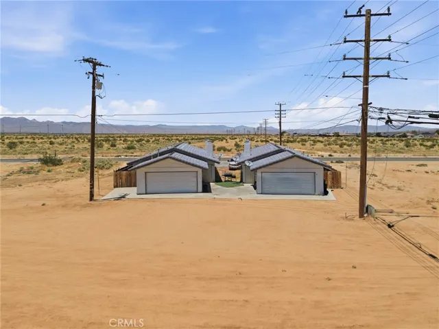8924 N Loop, California City, California 93505