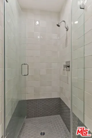 1100 Alta Loma, West Hollywood, California 90069