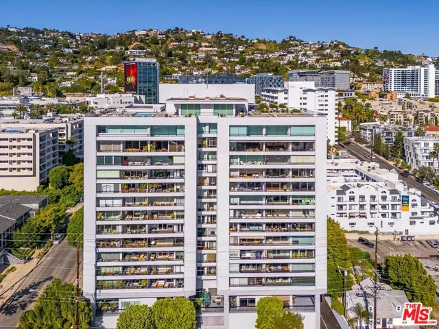 1100 Alta Loma, West Hollywood, California 90069