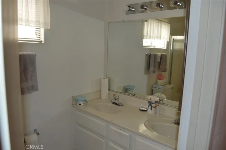 2935 W Fruitvale, Hemet, California 92545