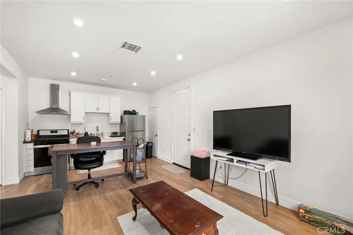 3557 W Seco, San Bernardino, California 92407