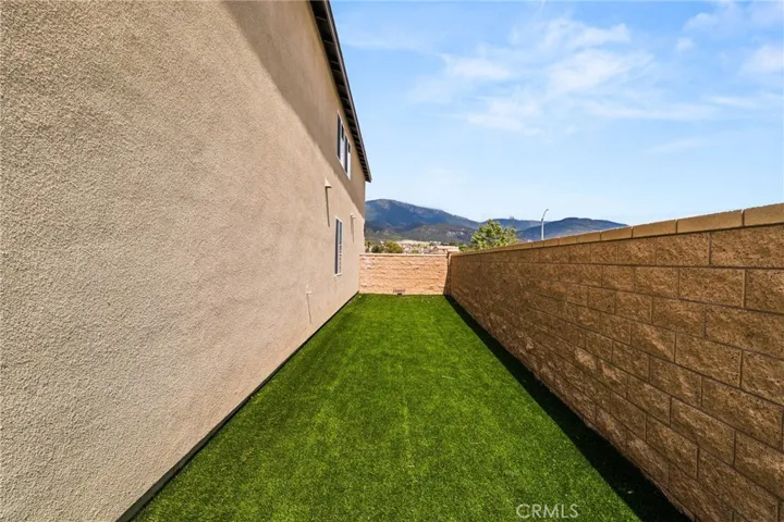 3557 W Seco, San Bernardino, California 92407