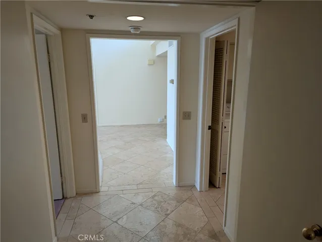 270 Cagney Lane 308, Newport Beach, California 92663