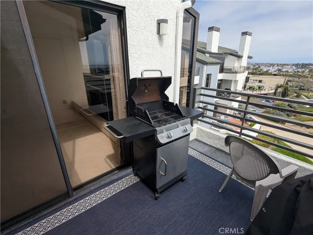 270 Cagney Lane 308, Newport Beach, California 92663