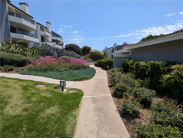 270 Cagney Lane 308, Newport Beach, California 92663