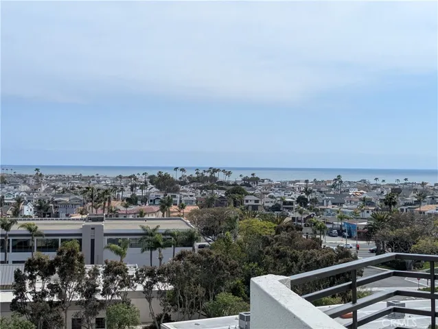 270 Cagney Lane 308, Newport Beach, California 92663