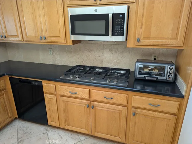 270 Cagney Lane 308, Newport Beach, California 92663