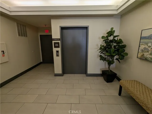 270 Cagney Lane 308, Newport Beach, California 92663