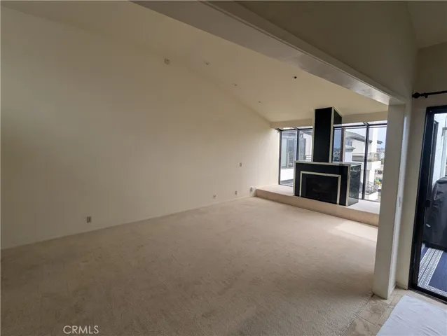 270 Cagney Lane 308, Newport Beach, California 92663