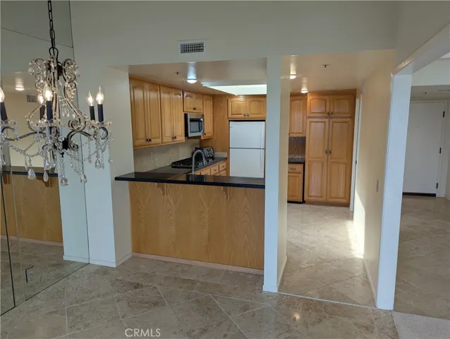270 Cagney Lane 308, Newport Beach, California 92663