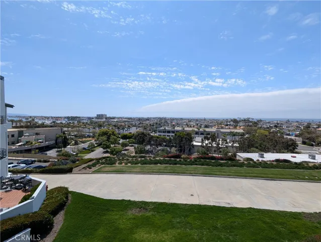 270 Cagney Lane 308, Newport Beach, California 92663