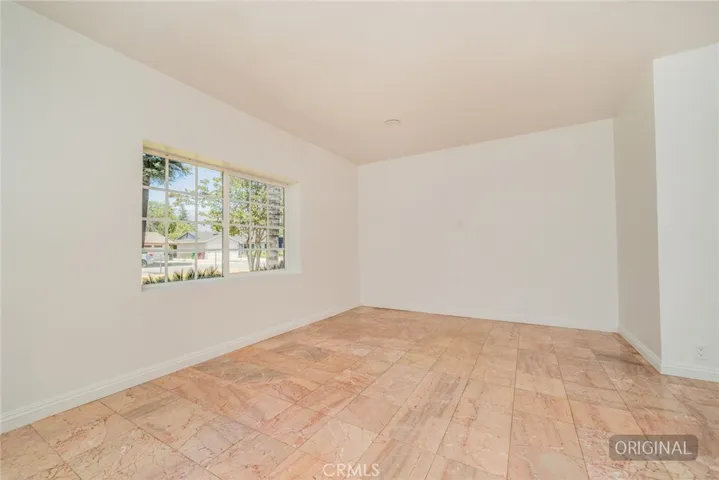 281 W 12th, Beaumont, California 92223