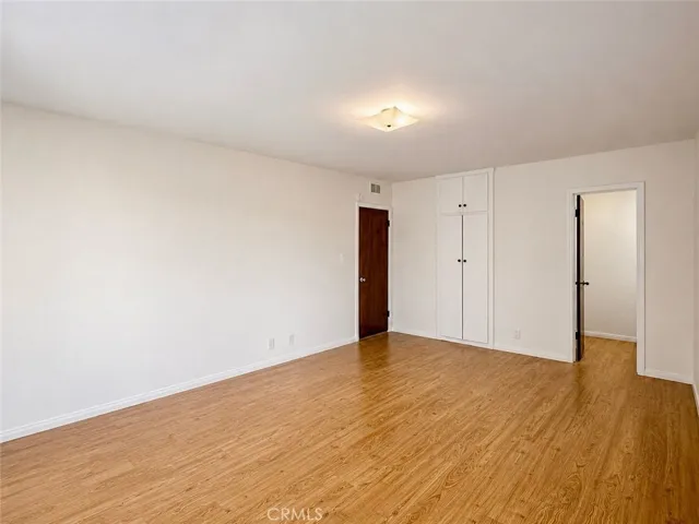 410 N Market Street 17, Inglewood, California 90302 — photo 4