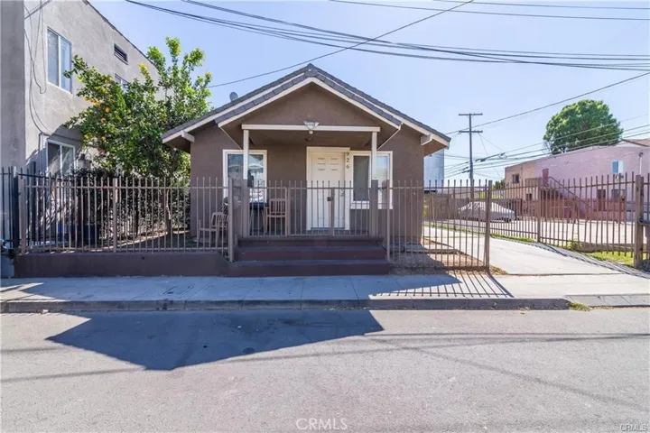 926 E 11th 2, Long Beach, California 90813