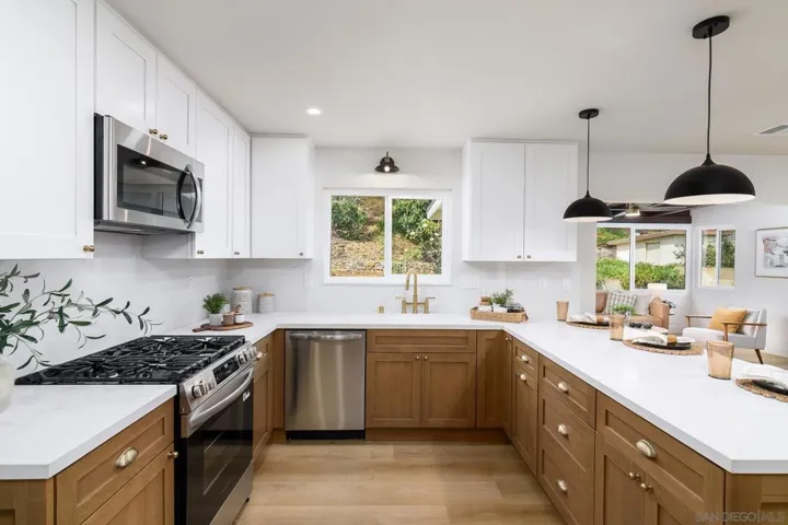 6946 Everglades Ave, San Diego, California 92119