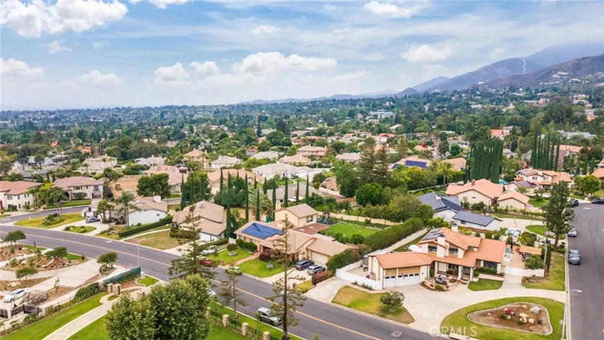 2429 Cliff Road, Upland, California 91784