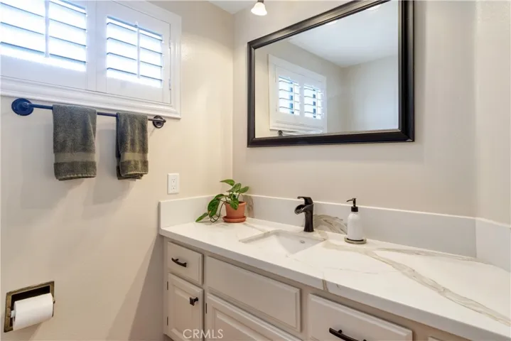 2429 Cliff Road, Upland, California 91784