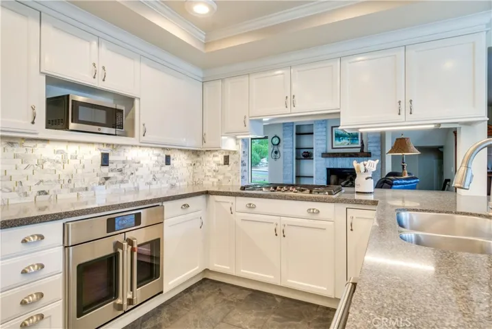 Great Kitchen!