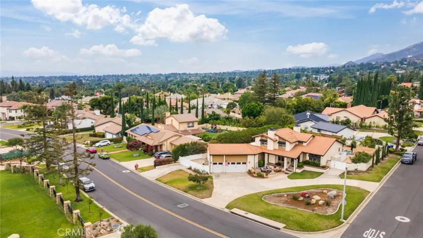 2429 Cliff Road, Upland, California 91784