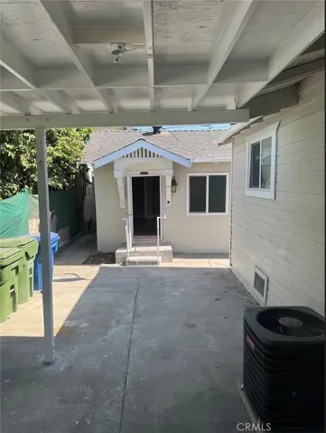 2022 W 31st, Los Angeles, California 90018