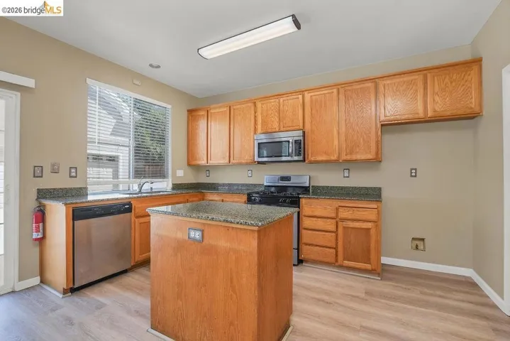 1091 Claremont Drive, Brentwood, California 94513-2951
