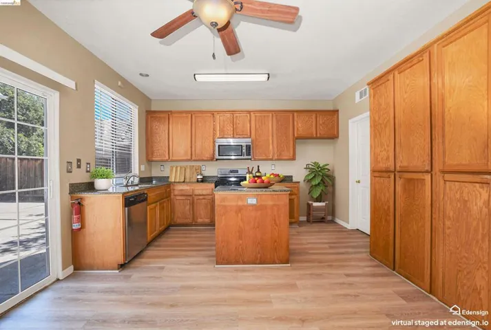 1091 Claremont Drive, Brentwood, California 94513-2951